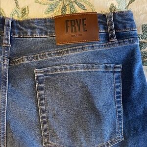 NWOT Frye Large Cuff Denim Jeans for Women 32/14
